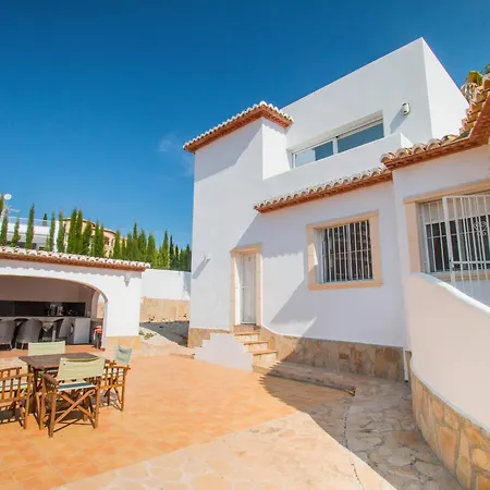 Villa Mackay By Abahana Calpe